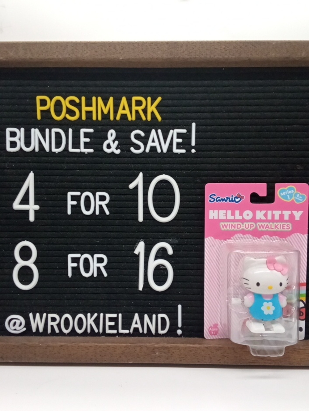 Hello Kitty Wind-Up Walkie